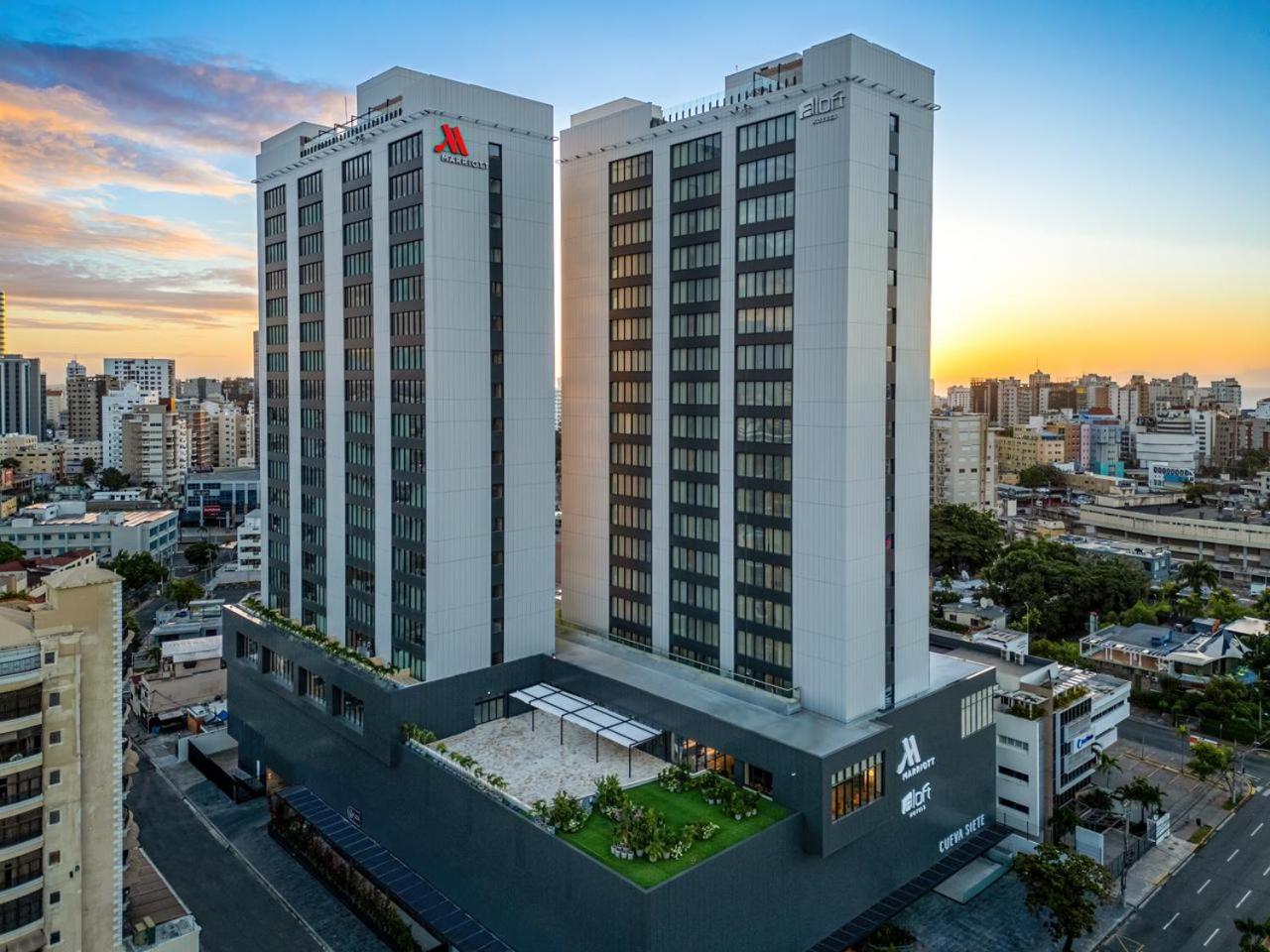 Aloft Santo Domingo Piantini Hotell Exteriör bild