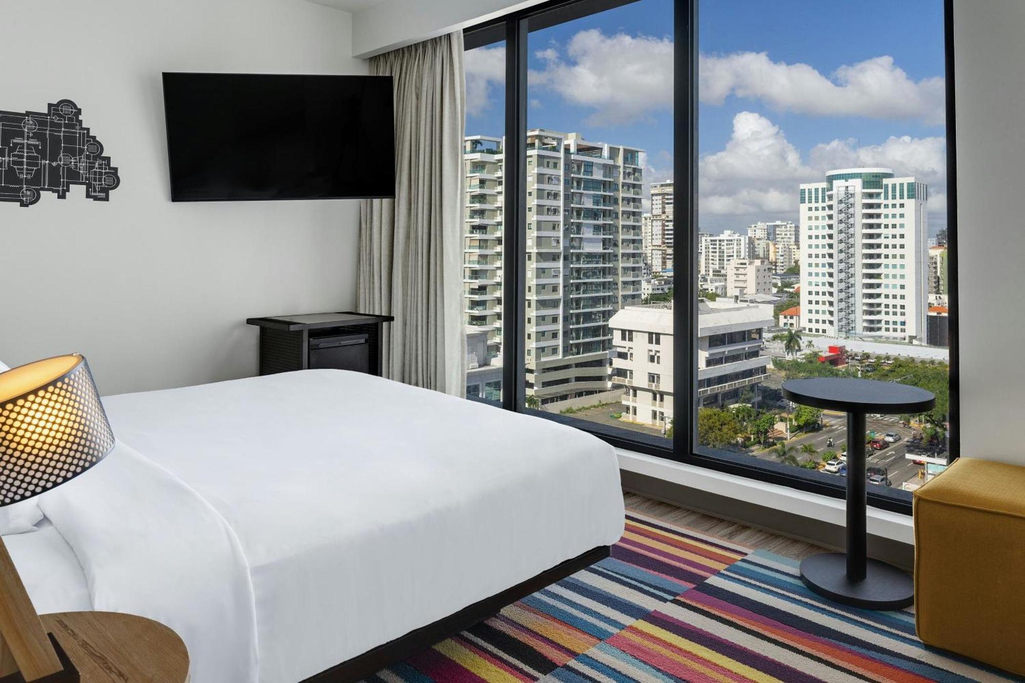 Aloft Santo Domingo Piantini Hotell Exteriör bild
