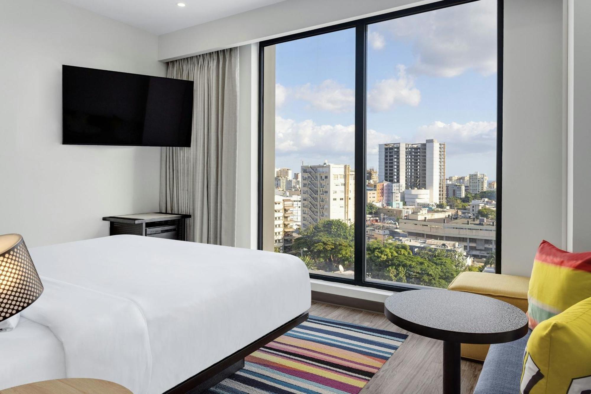Aloft Santo Domingo Piantini Hotell Exteriör bild